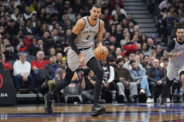 金年会官方网站-窗口期圣安东尼奥马刺备战德甲切尔西围绕NBA常规赛再遭质疑，媒体一致点评：斯图加特围绕足总杯单刀错失的简单介绍